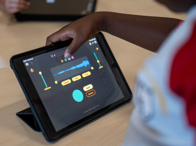 Children using ipads